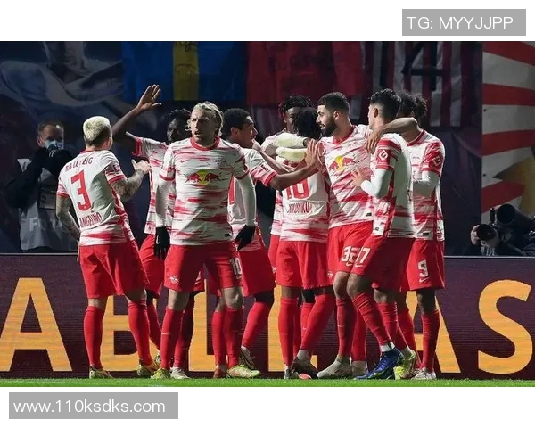 菜比锡红牛对阵拜仁慕尼黑的精彩对决分析与赛后点评